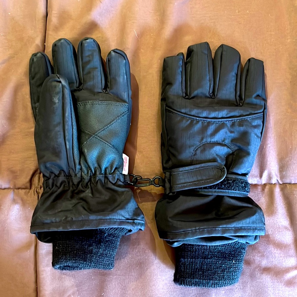 Boys snow gloves